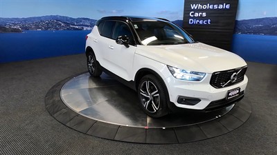 2020 Volvo XC40