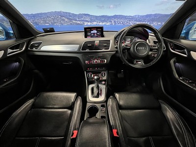 2015 Audi Q3 - Thumbnail