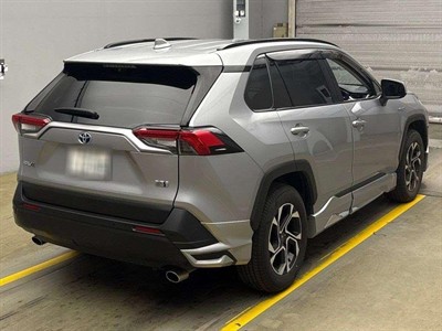2019 Toyota RAV4 - Thumbnail