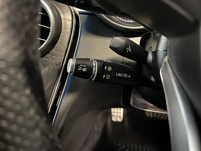 2016 Mercedes-Benz C 200 - Thumbnail