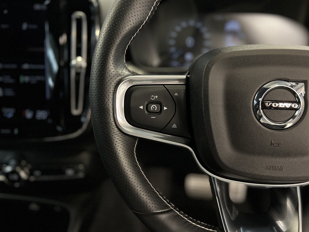 2021 Volvo XC40
